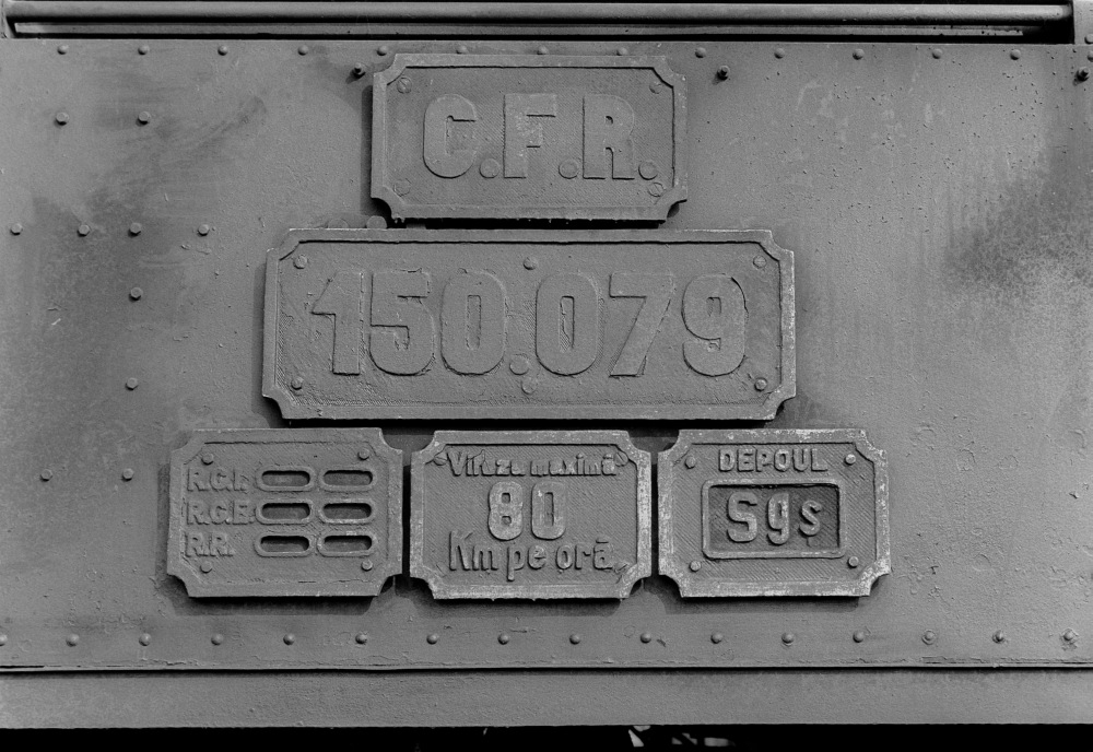 http://images.bahnstaben.de/HiFo/00040_Interrail 1982 - Teil 15  Schrott und mehr in Sighisoara/6334313639373937.jpg